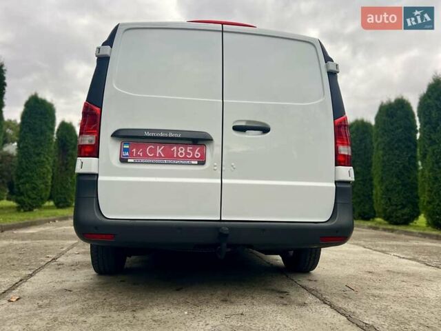 Белый Мерседес Вито, объемом двигателя 1.8 л и пробегом 199 тыс. км за 17500 $, фото 52 на Automoto.ua