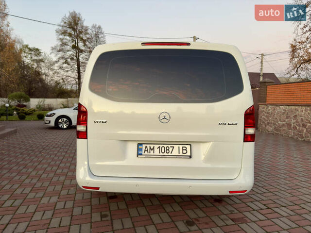 Белый Мерседес Вито, объемом двигателя 2.2 л и пробегом 177 тыс. км за 27200 $, фото 27 на Automoto.ua