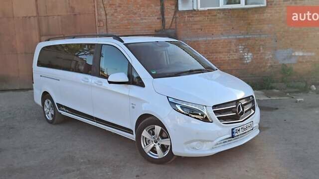 Білий Мерседес Віто, об'ємом двигуна 2 л та пробігом 217 тис. км за 32500 $, фото 1 на Automoto.ua