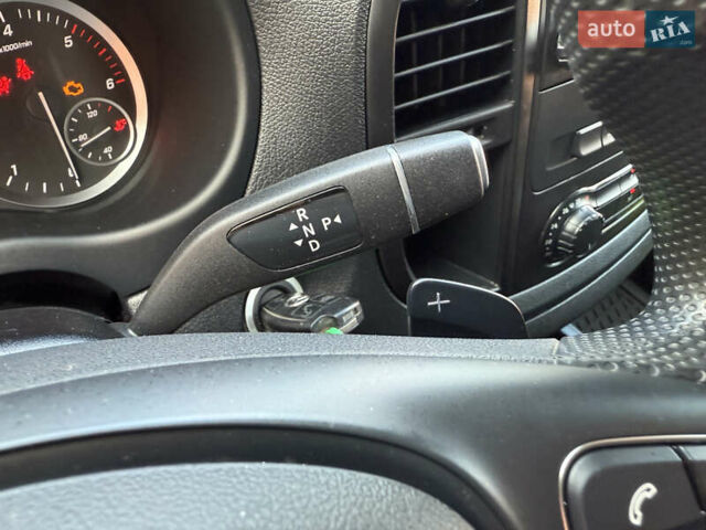 Белый Мерседес Вито, объемом двигателя 2.2 л и пробегом 177 тыс. км за 27200 $, фото 46 на Automoto.ua