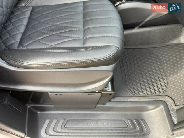 Білий Мерседес Віто, об'ємом двигуна 2.2 л та пробігом 178 тис. км за 27200 $, фото 55 на Automoto.ua