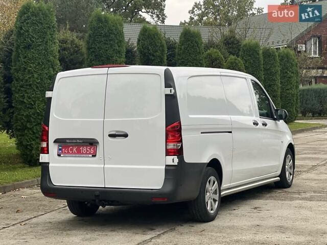 Белый Мерседес Вито, объемом двигателя 1.8 л и пробегом 199 тыс. км за 17500 $, фото 25 на Automoto.ua