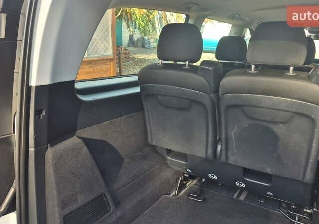 Белый Мерседес Вито, объемом двигателя 1.95 л и пробегом 203 тыс. км за 32000 $, фото 16 на Automoto.ua