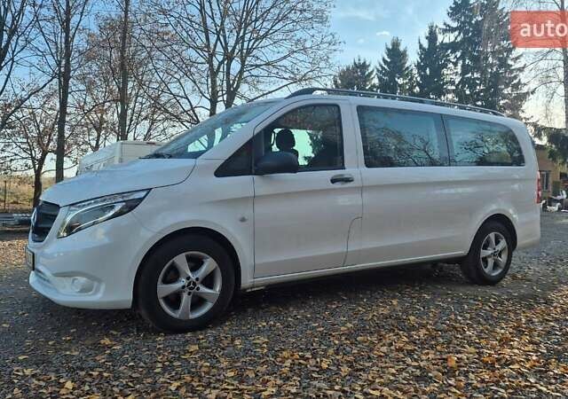 Белый Мерседес Вито, объемом двигателя 1.95 л и пробегом 203 тыс. км за 32000 $, фото 4 на Automoto.ua