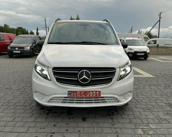 Белый Мерседес Вито, объемом двигателя 2.1 л и пробегом 265 тыс. км за 27500 $, фото 10 на Automoto.ua