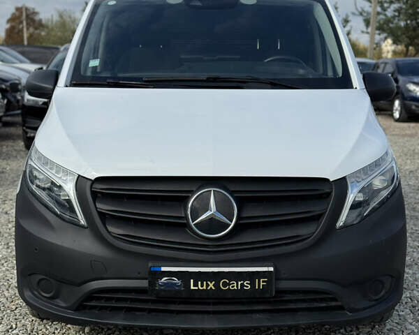 Белый Мерседес Вито, объемом двигателя 1.75 л и пробегом 46 тыс. км за 21250 $, фото 34 на Automoto.ua