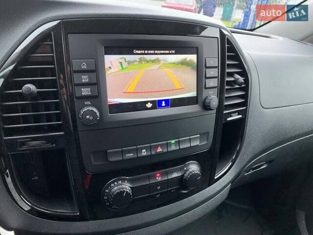 Белый Мерседес Вито, объемом двигателя 1.95 л и пробегом 227 тыс. км за 23900 $, фото 28 на Automoto.ua