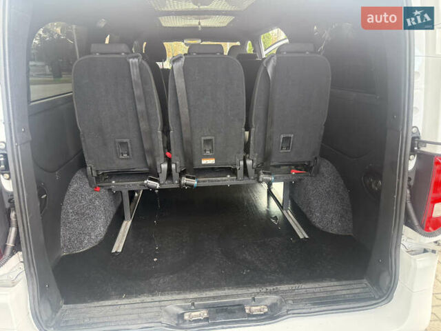 Білий Мерседес Віто, об'ємом двигуна 2 л та пробігом 102 тис. км за 34999 $, фото 17 на Automoto.ua