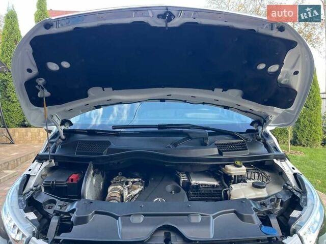 Мерседес Вито 2021 в Черновцах на Automoto.ua Белый Мерседес Вито, объемом двигателя 1.95 л и пробегом 287 тыс. км за 26900 $, фото 77 на Automoto.ua