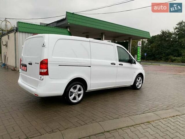 Белый Мерседес Вито, объемом двигателя 1.95 л и пробегом 227 тыс. км за 23900 $, фото 12 на Automoto.ua