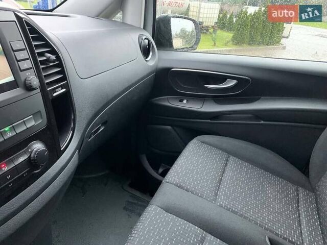 Белый Мерседес Вито, объемом двигателя 1.95 л и пробегом 227 тыс. км за 23900 $, фото 23 на Automoto.ua