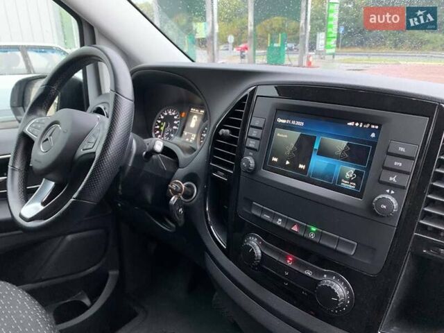 Белый Мерседес Вито, объемом двигателя 1.95 л и пробегом 227 тыс. км за 23900 $, фото 33 на Automoto.ua