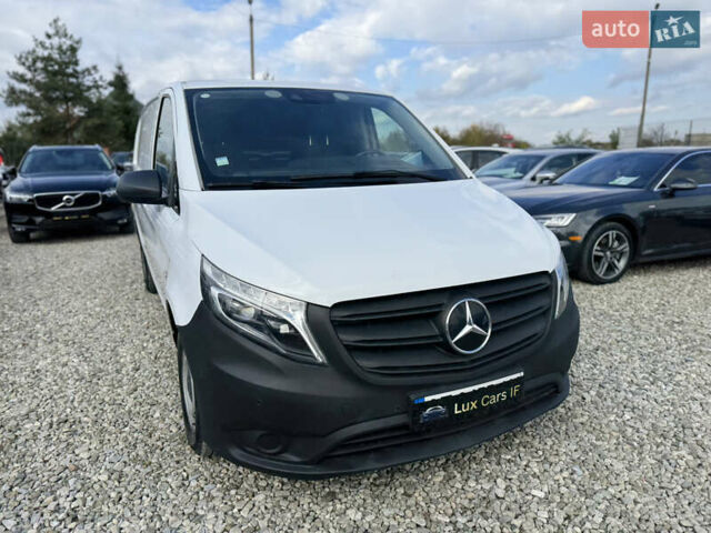 Белый Мерседес Вито, объемом двигателя 1.75 л и пробегом 46 тыс. км за 21250 $, фото 2 на Automoto.ua