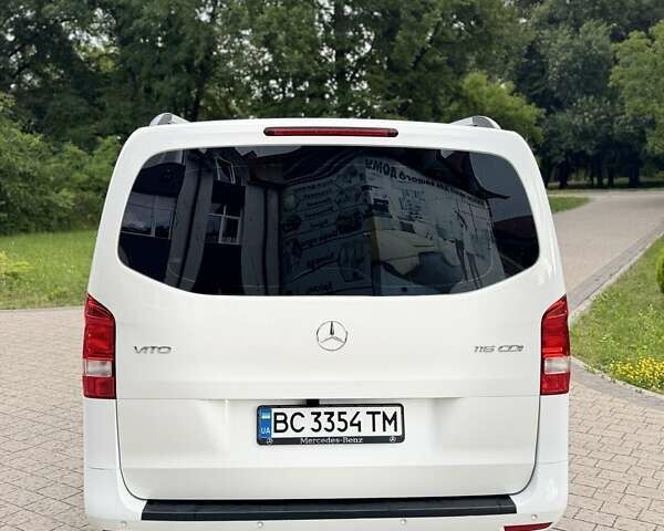 Белый Мерседес Вито, объемом двигателя 2 л и пробегом 250 тыс. км за 31999 $, фото 7 на Automoto.ua