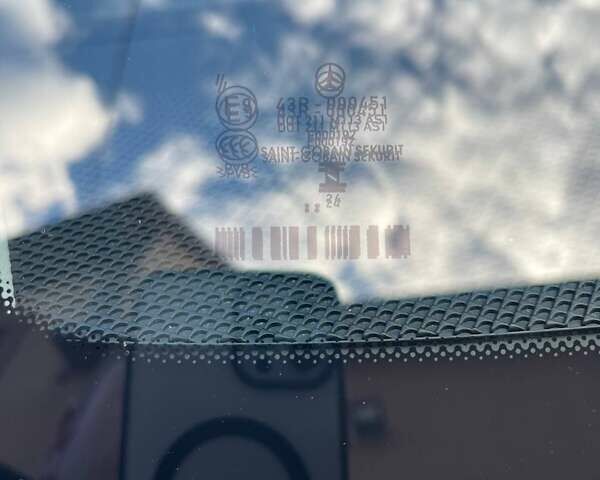 Мерседес Вито 2021 в Черновцах на Automoto.ua Белый Мерседес Вито, объемом двигателя 1.95 л и пробегом 287 тыс. км за 26900 $, фото 87 на Automoto.ua