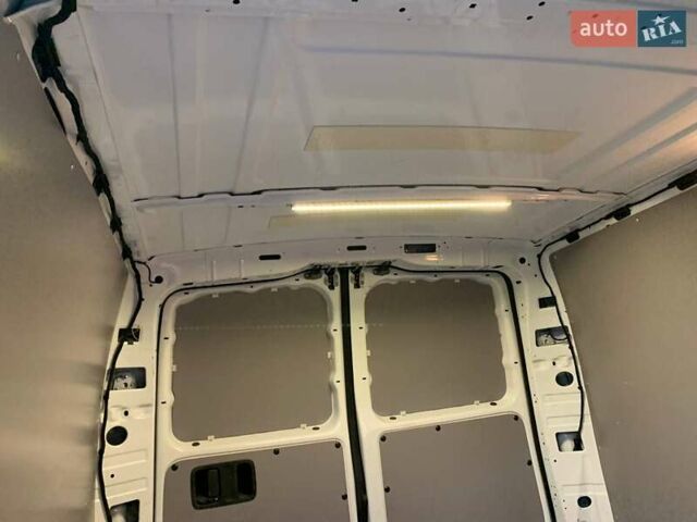 Белый Мерседес Вито, объемом двигателя 1.95 л и пробегом 227 тыс. км за 23900 $, фото 34 на Automoto.ua