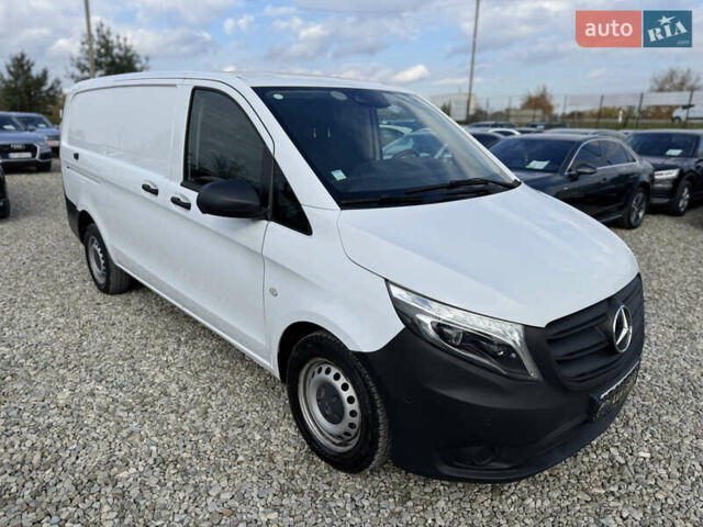 Белый Мерседес Вито, объемом двигателя 1.75 л и пробегом 46 тыс. км за 21250 $, фото 14 на Automoto.ua