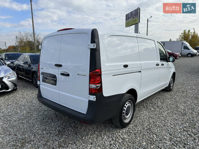 Белый Мерседес Вито, объемом двигателя 1.75 л и пробегом 46 тыс. км за 21250 $, фото 11 на Automoto.ua