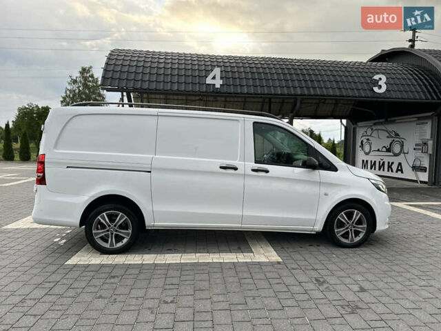 Белый Мерседес Вито, объемом двигателя 2.1 л и пробегом 265 тыс. км за 27500 $, фото 7 на Automoto.ua