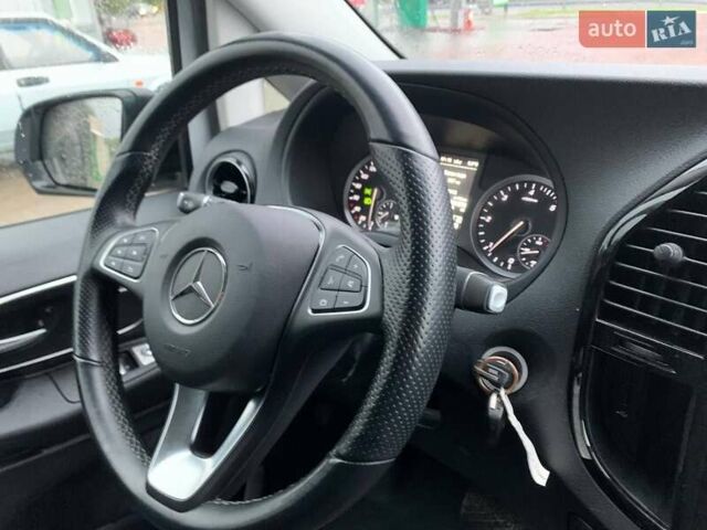 Белый Мерседес Вито, объемом двигателя 1.95 л и пробегом 227 тыс. км за 23900 $, фото 19 на Automoto.ua