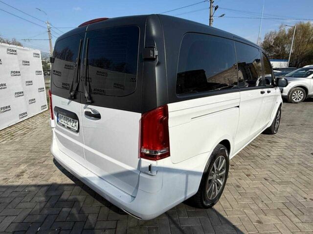 Белый Мерседес Вито, объемом двигателя 0 л и пробегом 58 тыс. км за 30000 $, фото 3 на Automoto.ua