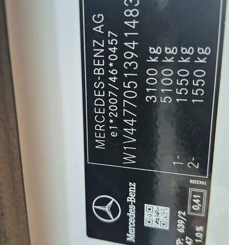 Белый Мерседес Вито, объемом двигателя 1.95 л и пробегом 203 тыс. км за 32000 $, фото 20 на Automoto.ua