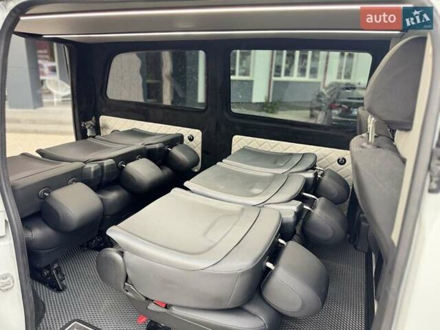 Белый Мерседес Вито, объемом двигателя 2 л и пробегом 250 тыс. км за 31999 $, фото 19 на Automoto.ua