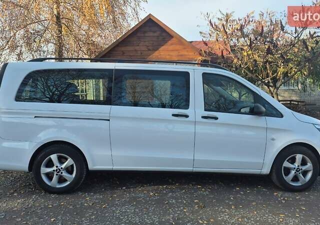 Белый Мерседес Вито, объемом двигателя 1.95 л и пробегом 203 тыс. км за 32000 $, фото 7 на Automoto.ua