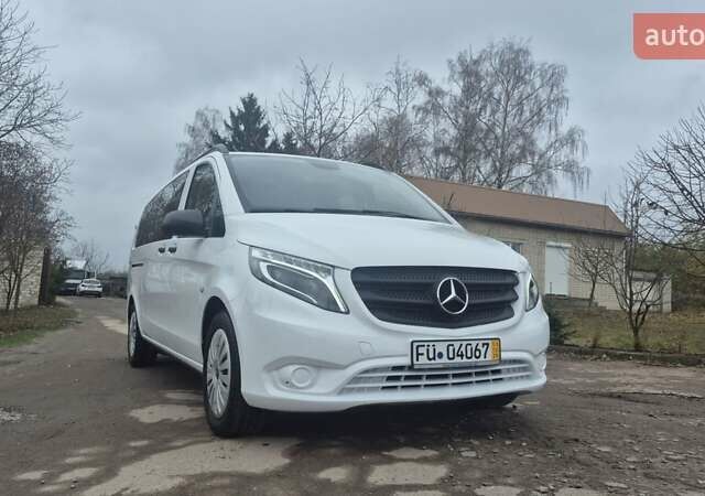 Белый Мерседес Вито, объемом двигателя 2 л и пробегом 310 тыс. км за 30900 $, фото 6 на Automoto.ua