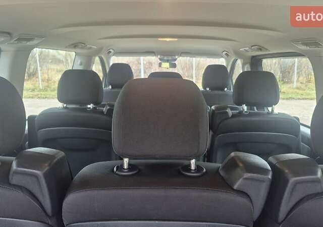 Белый Мерседес Вито, объемом двигателя 2 л и пробегом 310 тыс. км за 30900 $, фото 41 на Automoto.ua