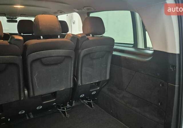 Белый Мерседес Вито, объемом двигателя 0 л и пробегом 186 тыс. км за 31500 $, фото 20 на Automoto.ua