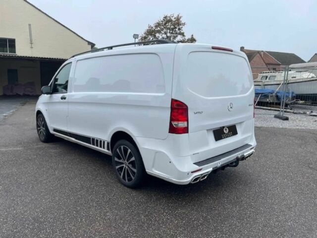 Белый Мерседес Вито, объемом двигателя 2 л и пробегом 24 тыс. км за 13000 $, фото 4 на Automoto.ua