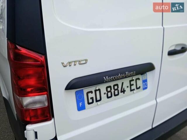 Белый Мерседес Вито, объемом двигателя 2 л и пробегом 225 тыс. км за 23950 $, фото 19 на Automoto.ua
