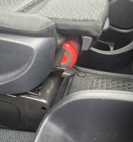 Белый Мерседес Вито, объемом двигателя 2 л и пробегом 310 тыс. км за 30900 $, фото 23 на Automoto.ua