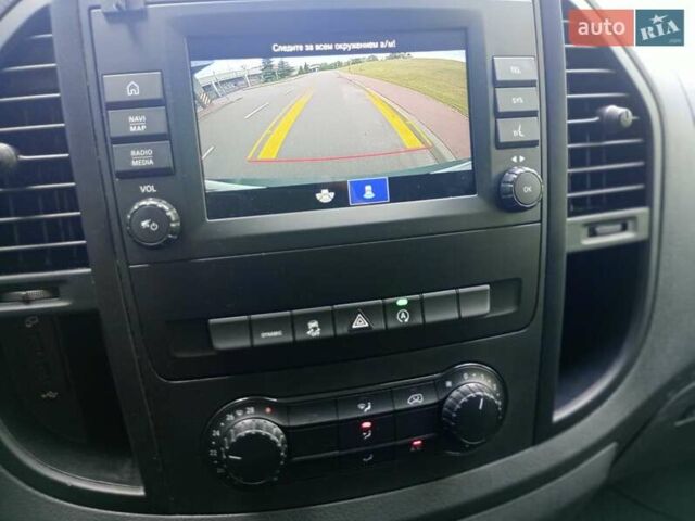 Белый Мерседес Вито, объемом двигателя 2 л и пробегом 225 тыс. км за 23950 $, фото 41 на Automoto.ua