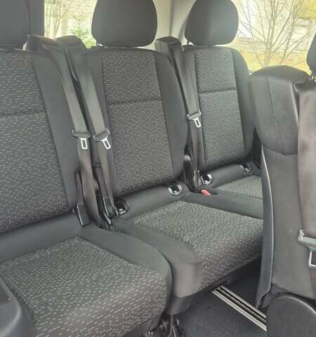 Белый Мерседес Вито, объемом двигателя 2 л и пробегом 310 тыс. км за 30900 $, фото 38 на Automoto.ua