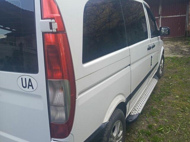 Белый Мерседес Вито, объемом двигателя 2.1 л и пробегом 347 тыс. км за 6200 $, фото 8 на Automoto.ua