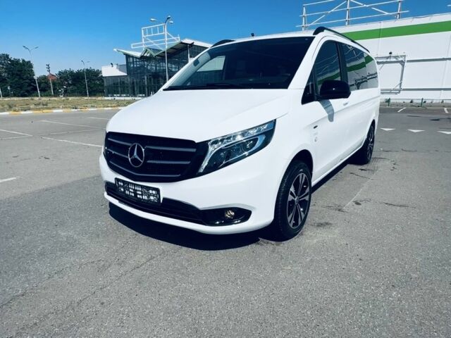 Білий Мерседес Віто, об'ємом двигуна 2.2 л та пробігом 160 тис. км за 29980 $, фото 4 на Automoto.ua