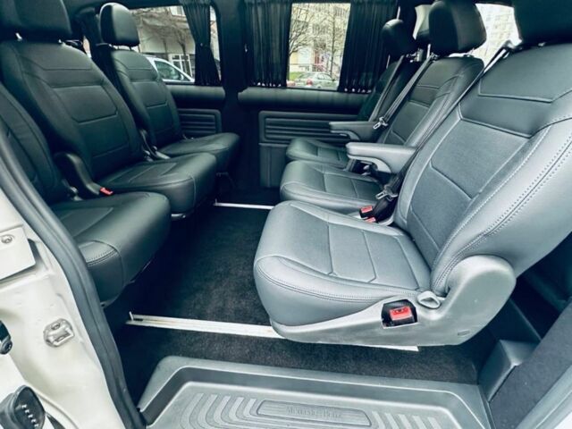 Білий Мерседес Віто, об'ємом двигуна 2.2 л та пробігом 160 тис. км за 29980 $, фото 7 на Automoto.ua