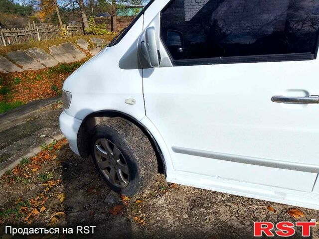 Білий Мерседес Віто, об'ємом двигуна 2.3 л та пробігом 357 тис. км за 3950 $, фото 1 на Automoto.ua