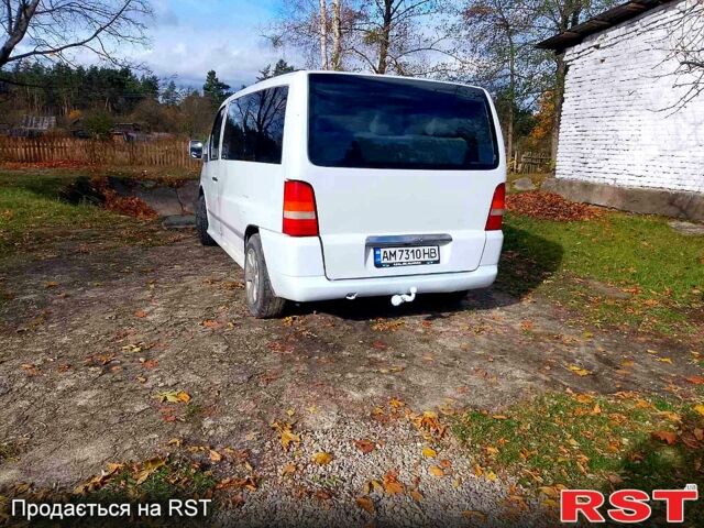 Білий Мерседес Віто, об'ємом двигуна 2.3 л та пробігом 357 тис. км за 3950 $, фото 4 на Automoto.ua