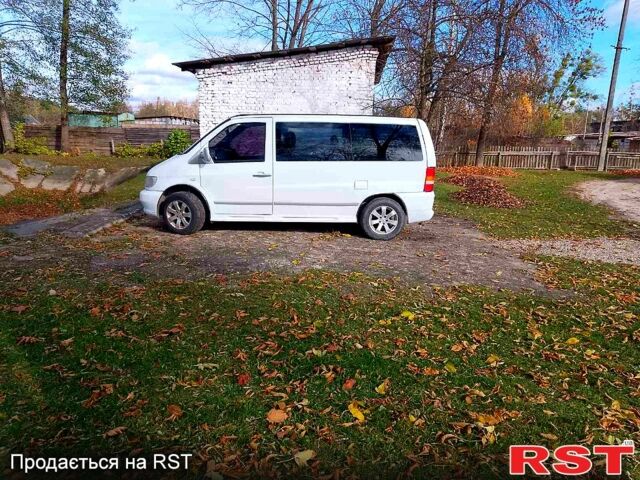 Білий Мерседес Віто, об'ємом двигуна 2.3 л та пробігом 357 тис. км за 3950 $, фото 3 на Automoto.ua