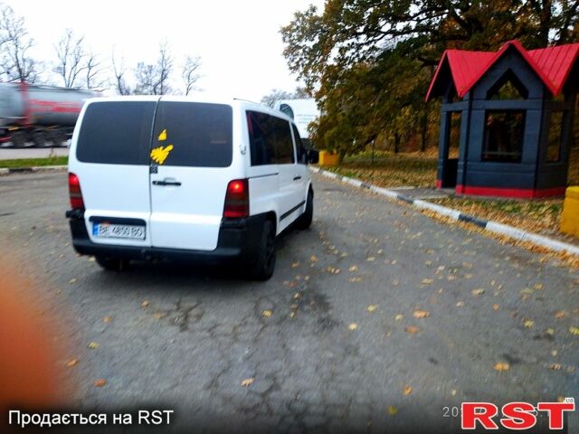 Мерседес Віто 1998 у Кропивницькому (Кіровограді) на Automoto.ua Білий Мерседес Віто, об'ємом двигуна 2.3 л та пробігом 600 тис. км за 5000 $, фото 6 на Automoto.ua