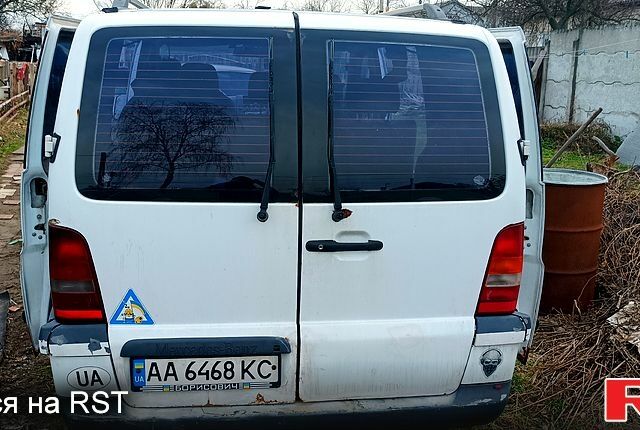Білий Мерседес Віто, об'ємом двигуна 23 л та пробігом 373 тис. км за 3777 $, фото 1 на Automoto.ua