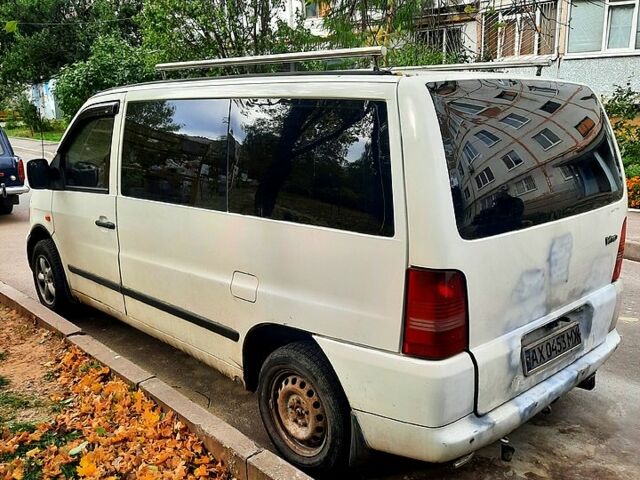 Белый Мерседес Вито, объемом двигателя 2.1 л и пробегом 0 тыс. км за 2500 $, фото 2 на Automoto.ua