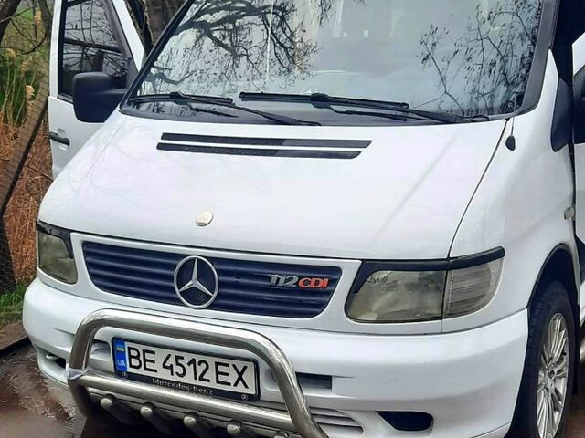 Білий Мерседес Віто, об'ємом двигуна 2.1 л та пробігом 303 тис. км за 6000 $, фото 3 на Automoto.ua