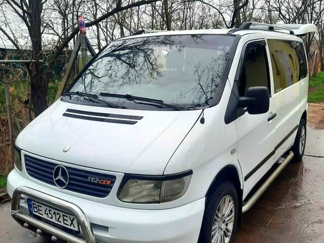 Білий Мерседес Віто, об'ємом двигуна 2.1 л та пробігом 303 тис. км за 6000 $, фото 4 на Automoto.ua
