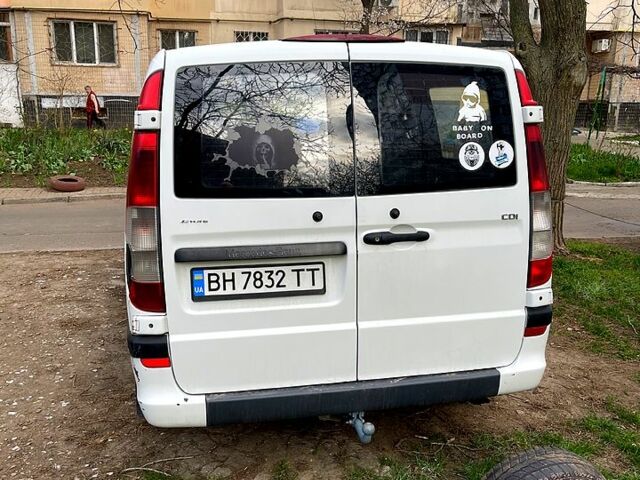 Белый Мерседес Вито, объемом двигателя 22 л и пробегом 0 тыс. км за 7500 $, фото 3 на Automoto.ua