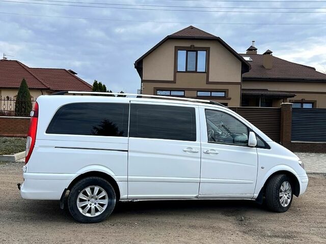 Белый Мерседес Вито, объемом двигателя 2.1 л и пробегом 364 тыс. км за 6400 $, фото 4 на Automoto.ua