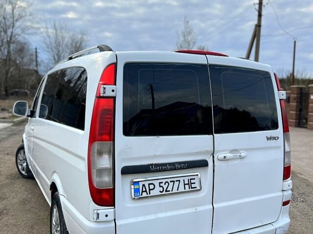 Белый Мерседес Вито, объемом двигателя 2.1 л и пробегом 364 тыс. км за 6400 $, фото 7 на Automoto.ua
